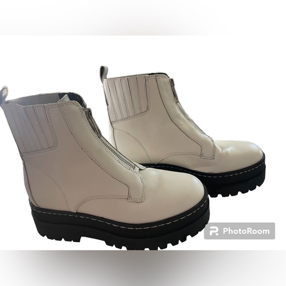 Marc Fisher Prisco White Leather Platform Boots - Picture 2 of 6